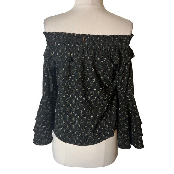 Misa Los Angeles Saskiya Black Multi Off-The-Shoulder Printed Blouse Sz XS - Picture 7 of 9